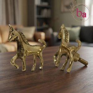 Poignée de meuble en fonte en forme de cheval, accessoire moderne pour la maison, le bureau, l'hôtel et l'école, design durable - Product Image 1