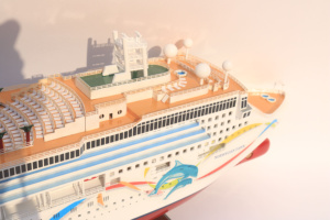 Crucero artesanal modelo 100cm/inspirado en NORWEGIAN DAWN - Product Image 3