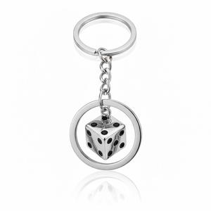 Porte-clés amusant en métal avec dés rotatifs, souvenir de Las Vegas, cadeau de casino, logo personnalisé - Product Image 1