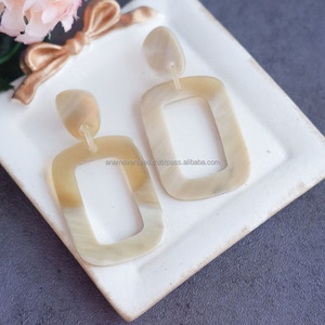 ต่างหูเขาควายชนเผ่าเครื่องประดับแบบมือสไตล์ชนเผ่า - Product Image 3