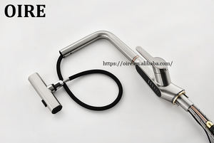 Oire Modern Single Handle Single Hole Waterfall Pull-Out Kitchen Sink <strong>Faucet</strong> For Hotel Or Apartment Kitchen Use - Product Image 5