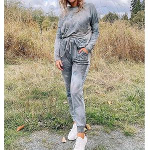 Ensemble de survêtement en polaire deux pièces pour femme, couleur unie, hiver, haut à manches longues et col rond, pantalon long à cordon de serrage - Product Image 2