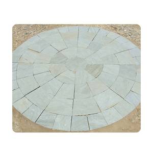 Pavés en grès naturel Kandla gris pour patios, jardins, cours et aménagements extérieurs - Product Image 2