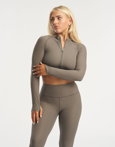 Women Plus Size Ribbed 2 Piece Yoga Set Thumbholes Full <b>Zip</b> Crop Jacket High Waist Shorts Seamless Breathable Fitness Activewear - Product Image 3