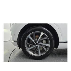 Genesis GV80 2.5T 2024, Gasolina, 2WD, con Caja de Cambios Automática, Asientos de Cuero, Cámara Trasera, 24,303 km, Volante a la Izquierda - Product Image 5