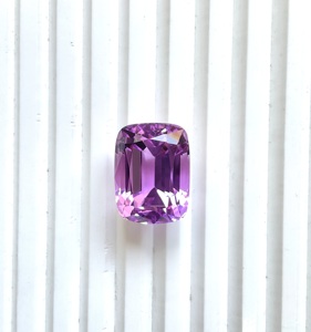 Natural 45.05 Carats Kunzite <b>Cushion</b> Cut Stone For Fine Jewelry Making Gemstone - Product Image 2