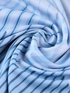 Uniformes de Voleibol de Poliéster 100% Transpirables de Alta Calidad, Diseño Personalizado, Venta al Por Mayor, Ropa Deportiva Sublimada - Product Image 6