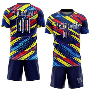 Maillot de football personnalisé Uruguay à manches courtes, rayures diagonales, sublimation, respirant, séchage rapide, vêtements d'équipe, vêtements de sport pour hommes - Product Image 5