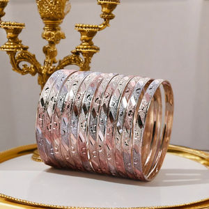 ขายส่งกำไลชุบทอง3โทนกำไลแฟชั่นชุบทอง3โทนกำไลหลายสีกำไลข้อมือสามสี - Product Image 4