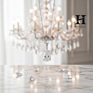 Collar con Colgante de Diamante Cultivado en Laboratorio, Corte Pera, 1ct-5ct, VVS1, Oro Blanco, Certificado IGI, Joyería Solitaria con Diamante en Forma de Pera - Product Image 1