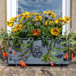 <b>Large</b> metal iron outdoor Galvanized heavy duty planters Customized metal planters <b>box</b> Heavy duty outdoor garden - Product Image 2