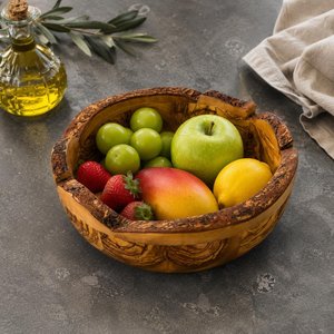 Bol artisanal en bois d'olivier – Forme naturelle rustique, centre de table – Décoration de cuisine méditerranéenne pour servir les aliments - Product Image 6