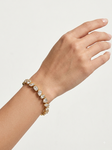 กำไลข้อมือทองคำขาว 18K สำหรับผู้หญิง ประดับเพชรแล็บโกรว์ทรงต่างๆ รับรองโดย IGI สไตล์คลาสสิกหรูหรา เหมาะสำหรับใส่ทุกวันและงานแต่งงาน - Product Image 3