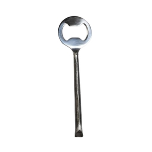 Abridor de botellas de hierro forjado a mano de diseño minimalista para decoración, accesorios de bar, abridor de cerveza, para regalo. - Product Image 6