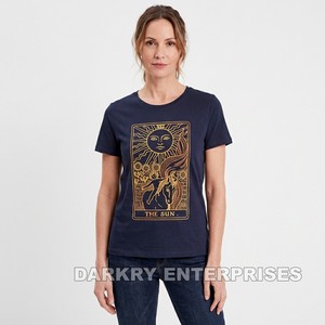 Camiseta de mujer con diseño de tarot, azul marino, gráfico celestial, fabricante Mystical Sun, camiseta personalizada para mujer, top estético de brujería - Product Image 1