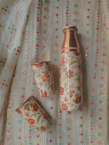 Bouteille en cuivre au design attrayant, très vendue, bouteille en cuivre multifonctionnelle, entièrement finie, bouteilles d'eau martelées à la main - Product Image 5