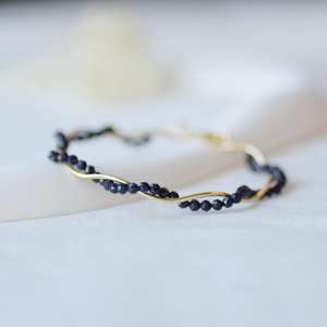 Brazalete de piedra arenisca azul, brazalete de gemas onduladas para niñas y mujeres, envuelto en alambre, regalo de cumpleaños, plata 925, oro de 14k - Product Image 5