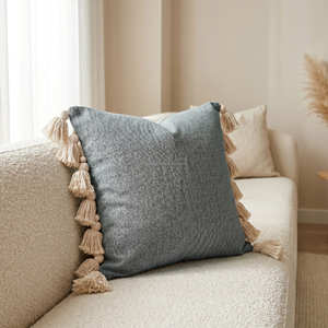 Housse de coussin décorative moutarde texturée avec franges, style bohème rustique, pour canapé - Product Image 5