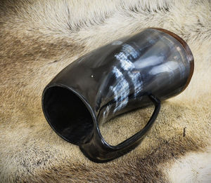 Jarra de Cerveza Vikinga de Alta Calidad, Estilo Europeo, Tallada, de Cuerno de Búfalo/Vaca, para Beber Vino, Café o Cerveza - Product Image 3