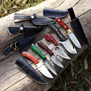 MORTAL SAGA - Juego de Cuchillos de Caza y Camping de 1 Pieza, Forjados a Mano, Fáciles de Transportar, con Hojas de Acero de Damasco y Mangos de Madera de Palisandro, con Funda de Cuero - Product Image 5