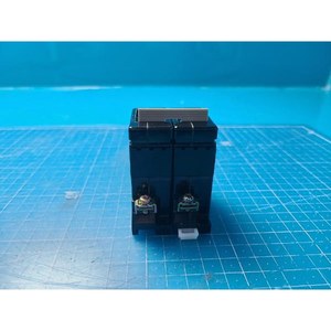 Protecteur de circuit Fuji CP32D CP32D 3A, utilisé comme pièce détachée pour équipement semi-conducteur d'époque - Product Image 2