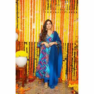 VESTIDO DE FIESTA CHIFFON ESTAMPADO DIGITAL TRABAJO FONDO CON DUPATTA - Product Image 5