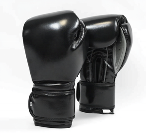 Guantes de Boxeo MMA de Piel Sintética PU Impermeables con Cierre de Gancho y Bucle Personalizados con el Emblema de Honor para Gimnasio y Entrenamiento en Interiores, Unisex, Color Negro - Product Image 1