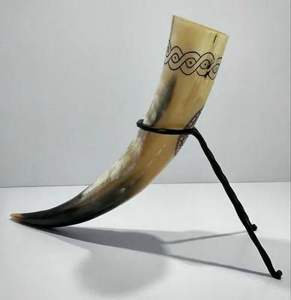 Cuerno de buey natural premium para beber agua, hecho a mano, estilo vikingo, para cerveza, hidromiel y cerveza alemana. - Product Image 5