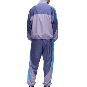 OEM/ODM Men Winter Hooded Windproof Windbreaker Sporty Solid <b>Tracksuit</b> <b>Polyester</b>/Nylon Material Lightweight Breathable - Product Image 3