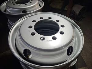 Nouvelles jantes de camion 22,5x8,25 11R22,5, jantes en alliage d'aluminium forgé, jantes en acier sans chambre à air, finition chromée argentée, modèle Foton - Product Image 2