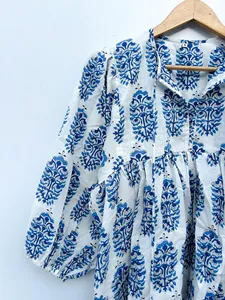 Vestido Mini Casual de Verano para Mujer, Estilo Boho, de Algodón, con Estampado Floral a Mano, Mangas Abullonadas, Corte Holgado, Detalle de Lazo en el Cuello - Product Image 3