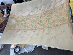 Ensemble élégant de Kurti et de dupatta en Chanderi, tenue ethnique traditionnelle indienne pour les célébrations festives, les mariages et les occasions spéciales. - Product Image 4