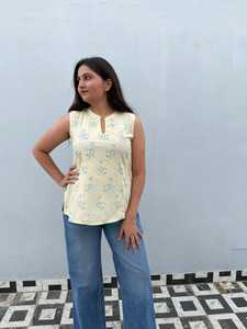 Top Corto sin Mangas para Mujer, Color Amarillo Suave, Estampado Floral, Viscosa y Rayón, Corte Holgado, Estilo Casual para Jeans, Oficina, Verano - Product Image 2