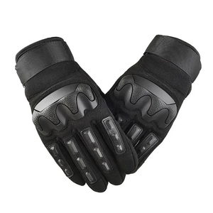 Guantes Tácticos Premium Color Bronceado con Material Sintético Antideslizante, Protección para Exteriores, Diseño Unisex para Uso en Todas las Estaciones - Product Image 3