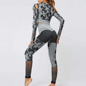 Custom Logo Compression Activewear Set Women's Seamless Sports Bra High Waist Workout Leggings Professional Quality - Product Image 2