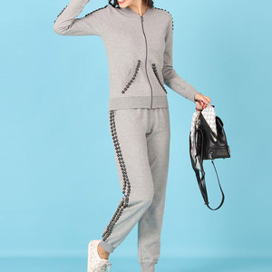 Conjunto Deportivo Casual de Invierno para Mujer, Diseño Personalizado, de Alta Calidad, 2 Piezas, Shorts, Poliéster/Algodón, de Pakistán - Product Image 4