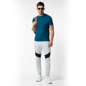 Pantalones Jogger con Costuras Selladas para Hombre, Pantalones Deportivos Casuales, Corte Ajustado, Puños Elásticos, Detalle Cortavientos - Product Image 5