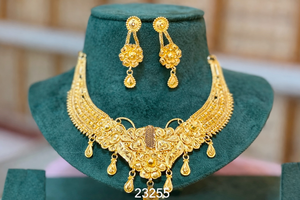 Conjunto de Joyería de Moda Africana de Inspiración India 2024, Chapado en Oro/Plata, Aleación con Cristales/Pedrería, Collar Moderno para Mujer - Product Image 4