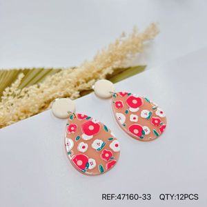 Orecchini pendenti alla moda con motivo floreale a goccia, design rosa, rosso e bianco, gioielli di tendenza, accessori da donna - Product Image 3