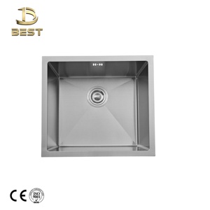 อ่างล้างจานครัวสแตนเลสแบบอ่างเดี่ยว ขนาด 50*45 ซม. ผลิตด้วยมือ ดีไซน์ทันสมัย พร้อมที่ระบายน้ำ ผิวปัดด้าน ติดตั้งใต้เคาน์เตอร์ รับประกัน 5 ปี - Product Image 5