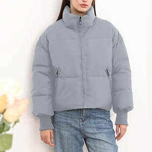 Veste d'hiver courte matelassée pour femme, décontractée, ample, à manches longues, zippée, chaude, à capuche, pour l'extérieur et le froid - Product Image 5