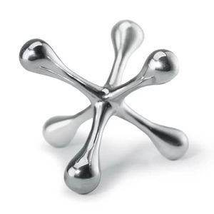 Sculpture moderne en métal argenté, objet décoratif d'art contemporain pour la maison, le bureau ou la table, figurine en métal. - Product Image 1