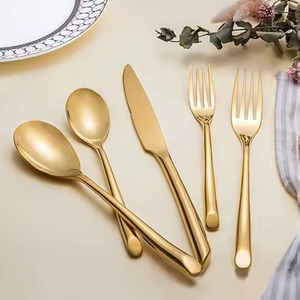 Ensemble de couverts en métal de haute qualité, cuillère, fourchette, couteau, vaisselle élégante, design durable - Product Image 4