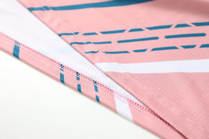 Uniformes Deportivos Personalizados con Logotipo OEM, Conjunto de Camisetas y Pantalones Cortos de Voleibol Sublimados para Equipos en Pakistán - Product Image 5