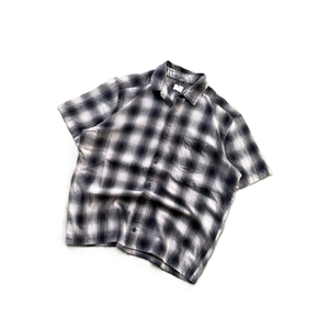 เสื้อเชิ้ตแขนสั้นผู้ชายทรงโอเวอร์ไซส์ ผ้าฝ้ายถัก 100% สไตล์ลำลอง ล้างสีแบบแอซิดวอช - Product Image 2