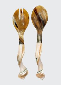 Cuillère en corne artisanale, fabriquée à partir de matériau de corne biologique, conçue comme un ustensile rustique pour servir des salades, vaisselle de cuisine - Product Image 6