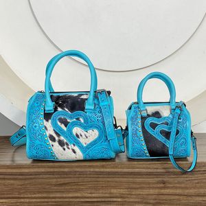 Sac de voyage en cuir de vachette fait main, grand format, motif cœur, style vintage floral, sac à main Speedy unisexe, vente en gros - Product Image 2