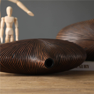 Mesa Decorativa Ligera de Madera de Diseño Nórdico Hecha a Mano para el Día de la Madre, para el Hogar o Restaurante, por MULTI CRAFT - Product Image 3