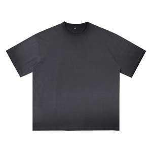 เสื้อยืดคอกลมแขนสั้นสีดำสำหรับผู้ชาย ผ้าฝ้ายทรงโอเวอร์ไซส์ พิมพ์ลายเสือดาว ผ้าเจอร์ซีย์ถัก - Product Image 1