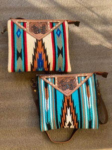 Bolso de Mano con Flecos para Mujer, Bolsa Elegante de Tela Azteca Bohemia, Jacquard, Color Azul, Novedad - Product Image 4